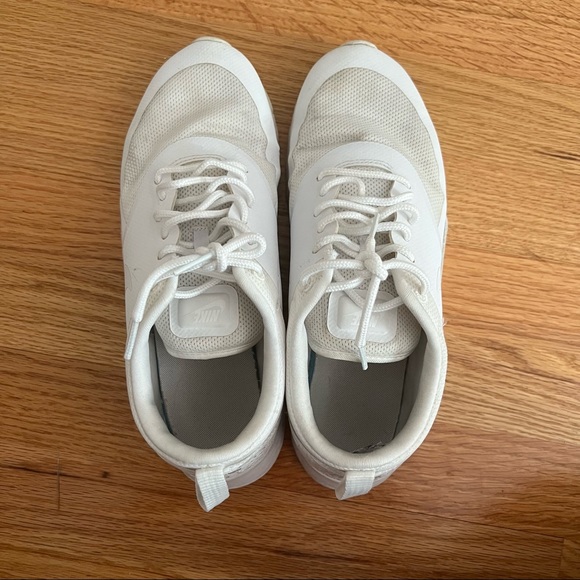 🌸Nike Sneakers Thea - Picture 5 of 10